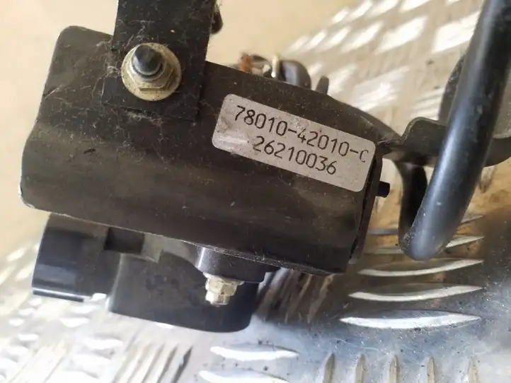 Toyota RAV 4 (XA20) (2000 - 2005) 7801042010C Педаль акселератора — фото 5
