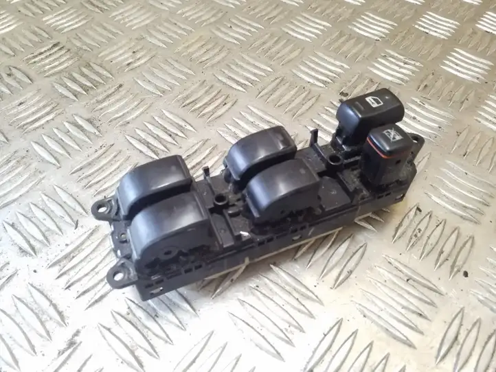 Toyota Avensis Verso (2004 - 2009) 8404044030 Блок кнопок стеклоподъемников — фото 1