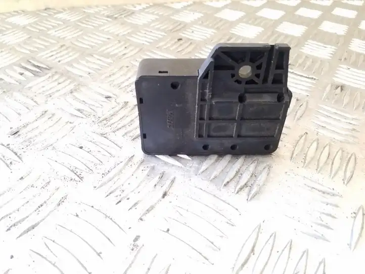 Subaru Forester SG (2003 - 2005) 3300120517 Реле стеклоочистителей — фото 2