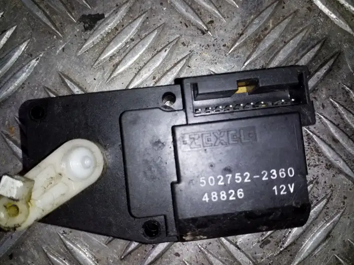 Subaru Forester SG (2003 - 2005) 5027522360 Двигатель задвижки потока воздуха — фото 3