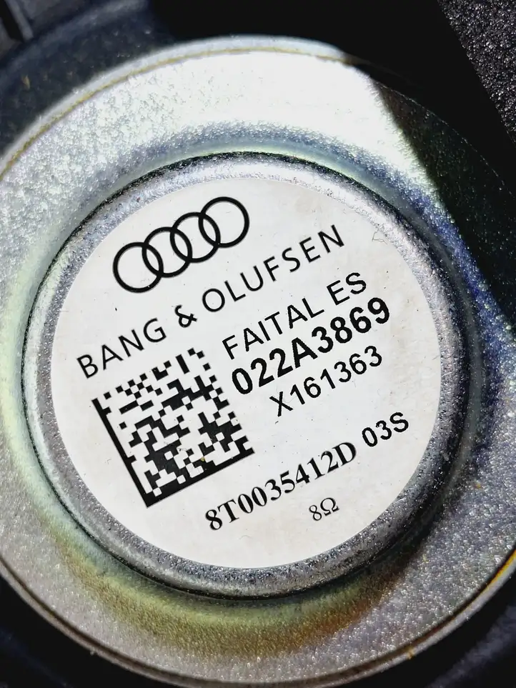 Audi S5 8T (2011 - 2016) 8T0035412D Сабвуфер — фото 3