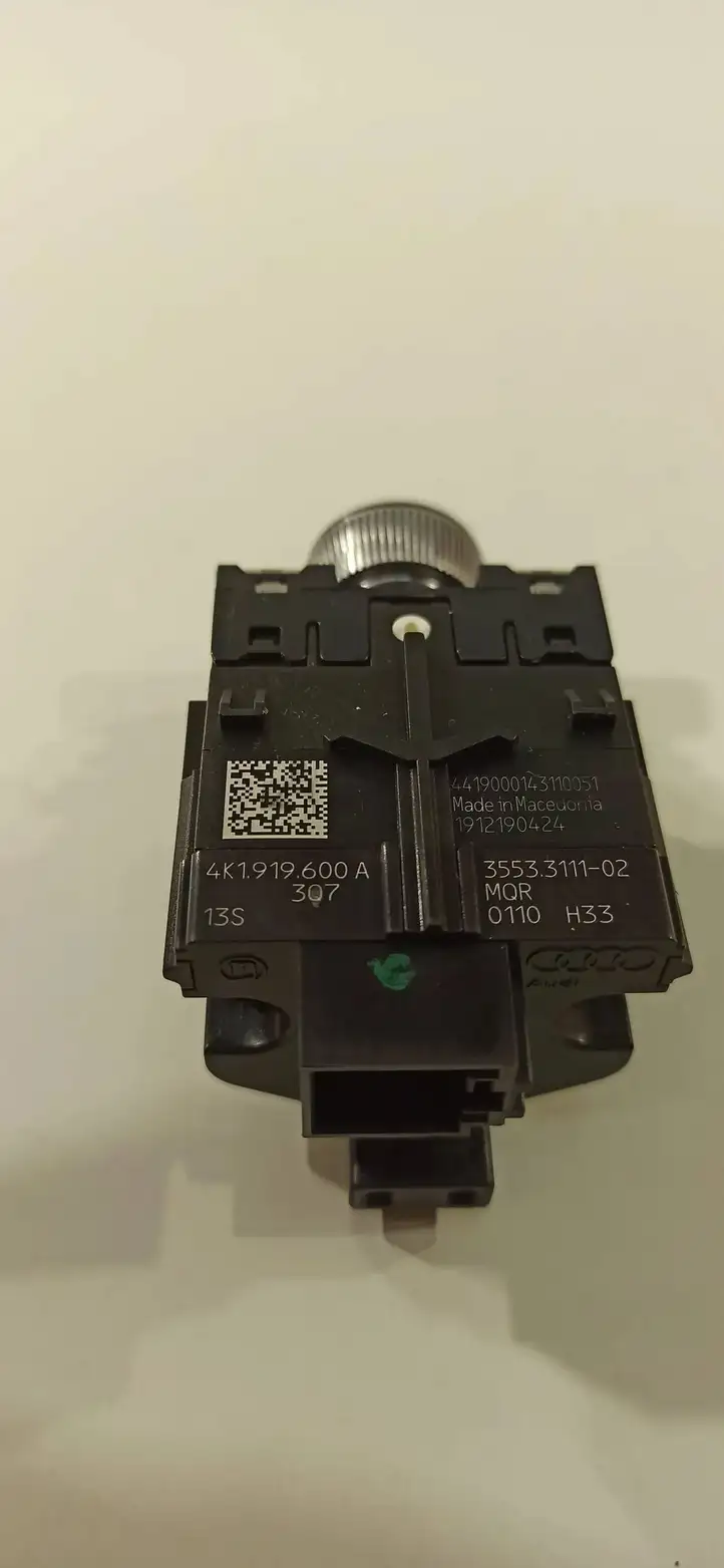Audi A8 S8 D4 4H (2010 - 2014) 4K1919600A Другие включатели / ручки/ переключатели — фото 5