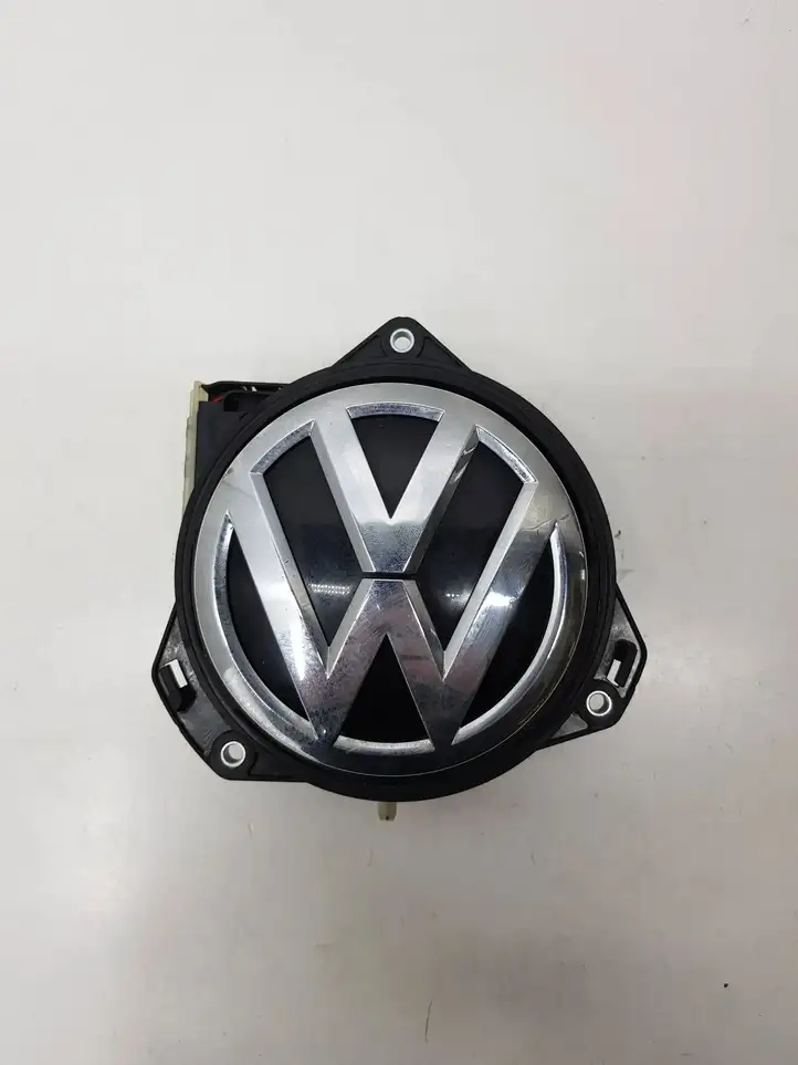 Volkswagen T-Roc (2017 - ) 2GA827469E Ручка крышки багажника — фото 1