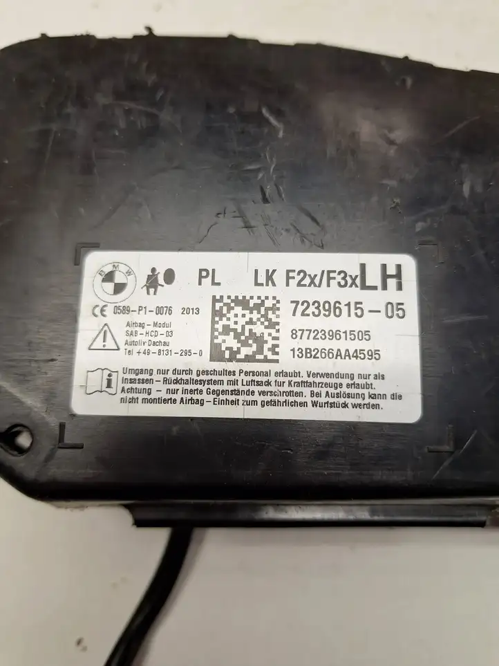 BMW 3 F30 F35 F31 (2012 - 2018) 7239615 Боковая подушка безопасности (стойка) — фото 4