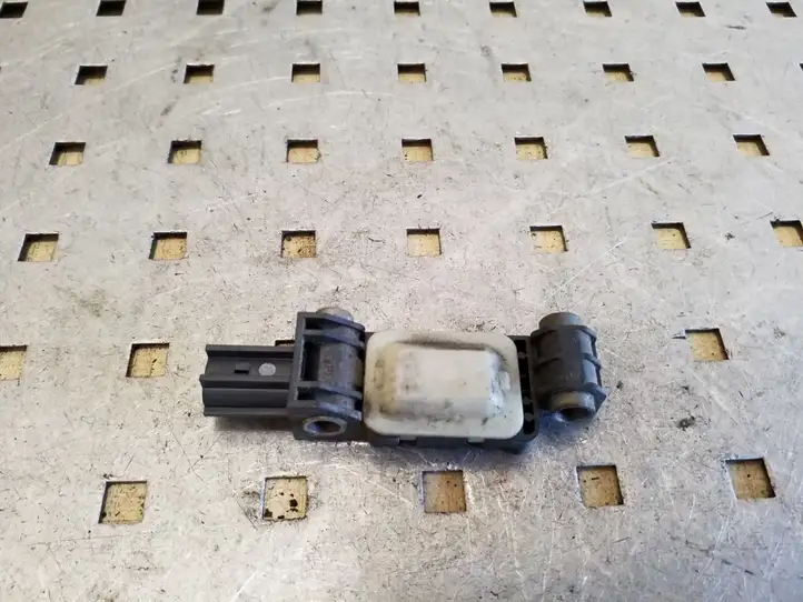Audi A3/S3 8P (2004 - 2008) 8E0959651A Датчик удара SRS — фото 2