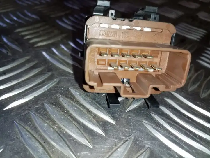 Renault Espace - Grand espace IV (2004 - 2014) 015089A Блок кнопок стеклоподъемников — фото 3