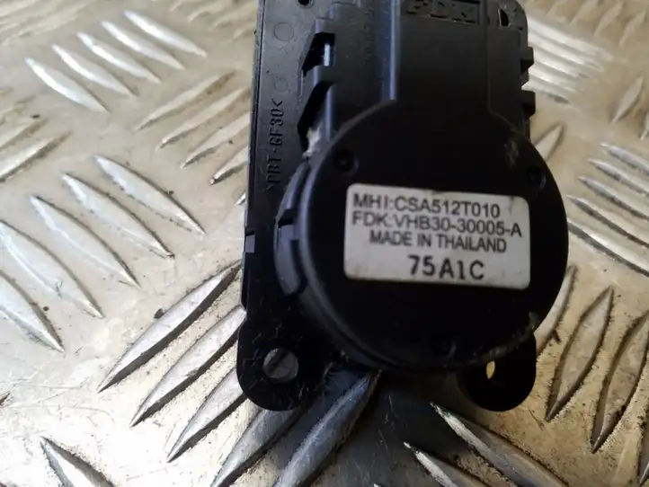Mitsubishi Outlander (2007 - 2012) CSA512T010 Двигатель задвижки потока воздуха — фото 3