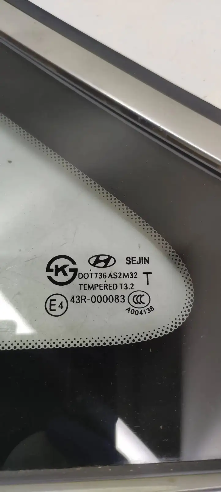 Hyundai i40 (2011 - ) 43R000083 Заднее боковое стекло — фото 4
