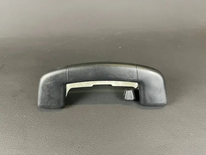 Volkswagen Golf VII (2013 - 2019) 5G0857643B Потолочная ручка задняя — фото 2