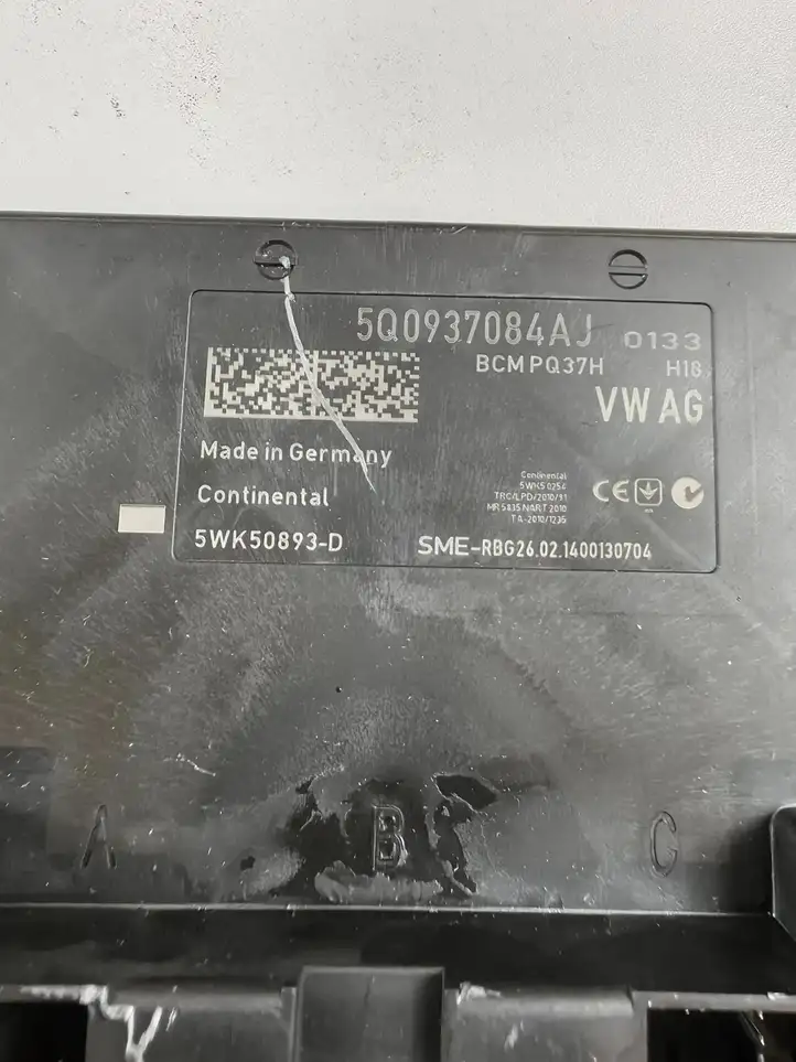 Volkswagen Golf VII (2013 - 2019) 5Q0937084AJ Модуль комфорта — фото 3