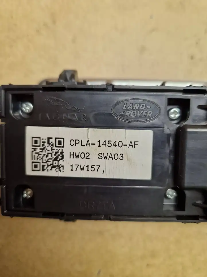 Land Rover Range Rover Sport L494 (2013 - 2017) CPLA14540AF Блок кнопок стеклоподъемников — фото 3