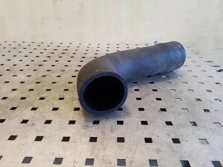 Toyota Avensis T220 (2000 - 2003) Трубки интеркулера / Шланги интеркулера — фото 3