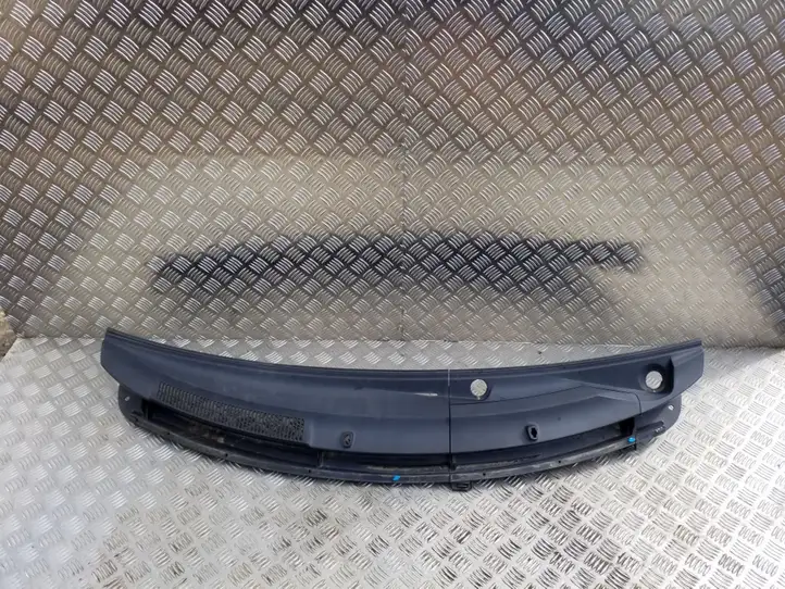 Toyota Yaris (2005 - 2009) 557810D100 Жабо стеклоочистителей — фото 1
