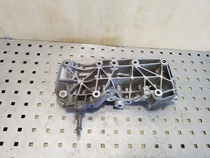 BMW 5 F10 F11 (2009 - 2016) 1168506863 Кронштейн двигателя — фото 3