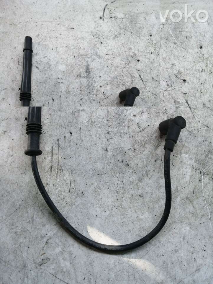 Renault Modus (2004 - 2007)  8200575895C Провод высокого напряжения зажигания (провод свечи)