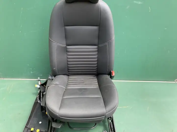 Volvo V50 (2008 - 2012) 31263791 Переднее сиденье пассажира — фото 4