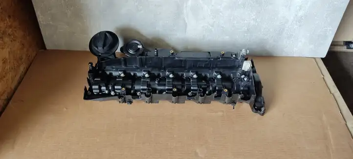 BMW 7 F01 (2008 - 2016) 7800309 Крышка головки блока цилиндров — фото 3