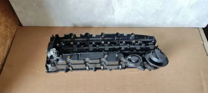 BMW 7 F01 (2008 - 2016) 7800309 Крышка головки блока цилиндров — фото 11