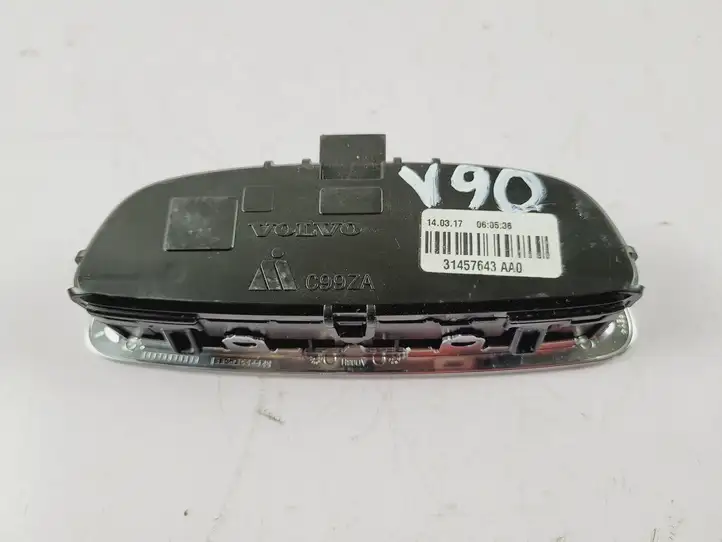 Volvo S90, V90 (2016 - 2020) 31457643 Задняя подсветка — фото 2