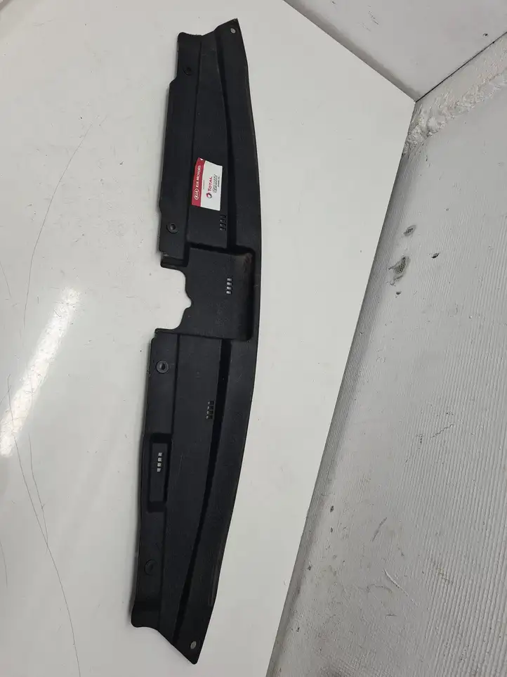 Kia Ceed (2015 - 2018) A286570000 Верхняя панель радиатора — фото 1