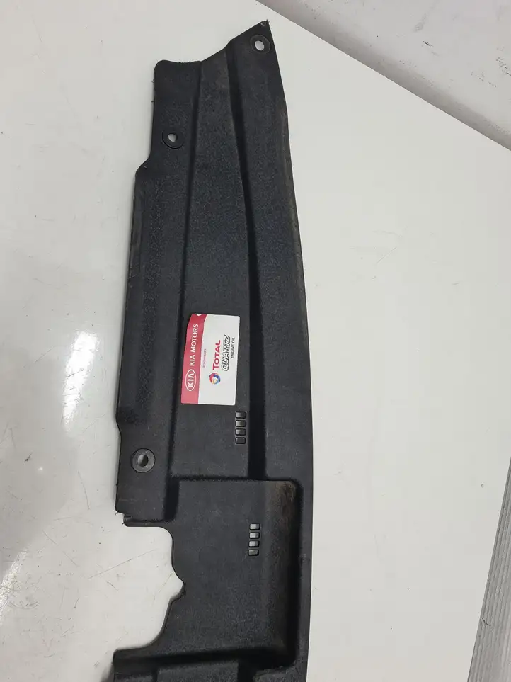 Kia Ceed (2015 - 2018) A286570000 Верхняя панель радиатора — фото 4