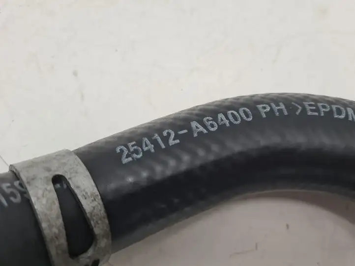 Kia Ceed (2015 - 2018) 25412A6400 Шланги системы охлаждения — фото 1