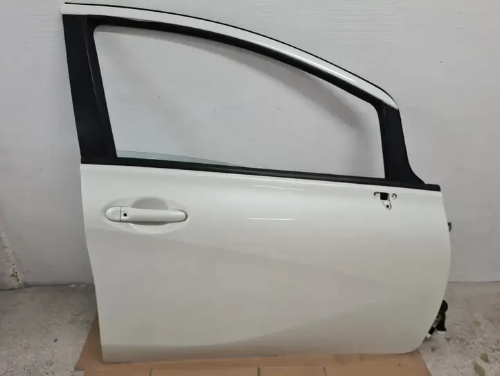 Nissan Note (E12) (2014 - 2018) Дверь — фото 1