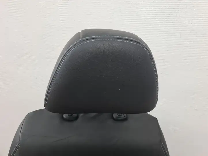 Nissan Note (E12) (2014 - 2018) Переднее сиденье водителя — фото 11