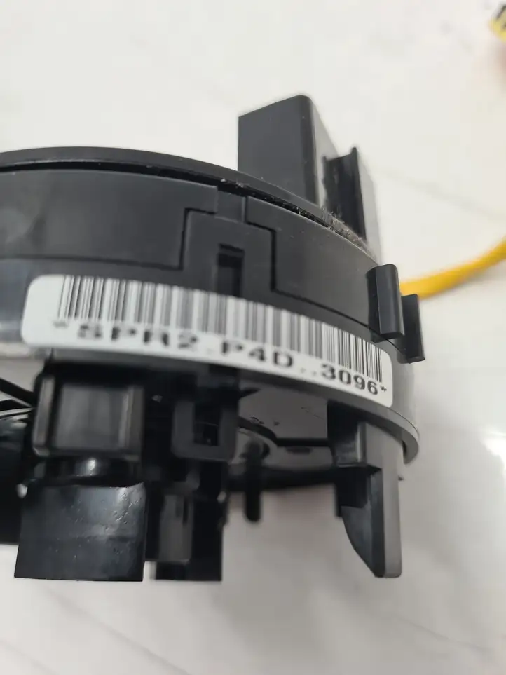 Hyundai Santa Fe (2012 - 2015) SPR2P4D3096 Контактное кольцо SRS — фото 4