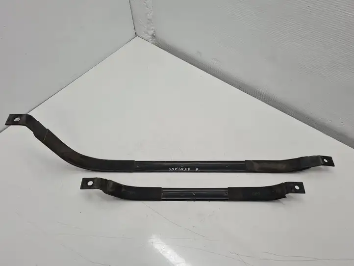 Hyundai Santa Fe (2012 - 2015) 312112W000 Кронштейн топливного бака — фото 1