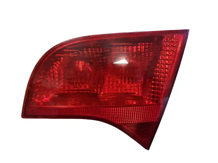 Audi A4 S4 B8 8K (2007 - 2011) 8E9945094 Задний фонарь в крышке багажника — фото 1