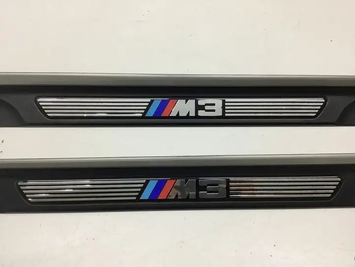 BMW M3 E46 (1999 - 2006) 51478204113 Внутренняя отделка переднего порога — фото 5