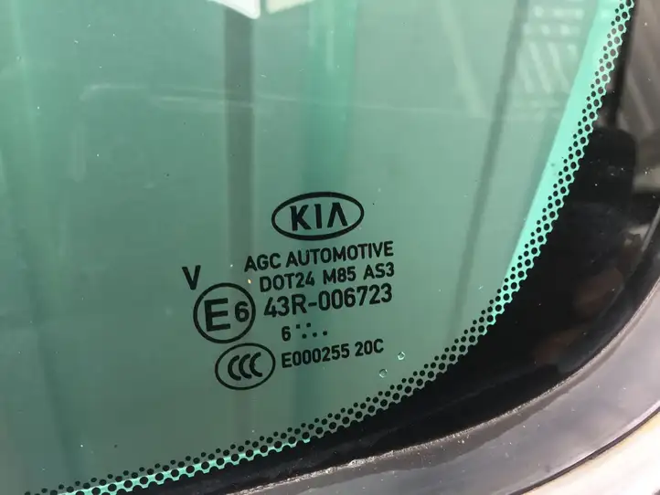 Kia Sportage (2016 - 2018) Задняя дверь — фото 21