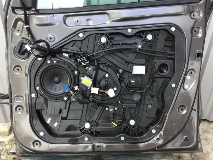 Hyundai Tucson TL (2015 - ) Дверь — фото 13