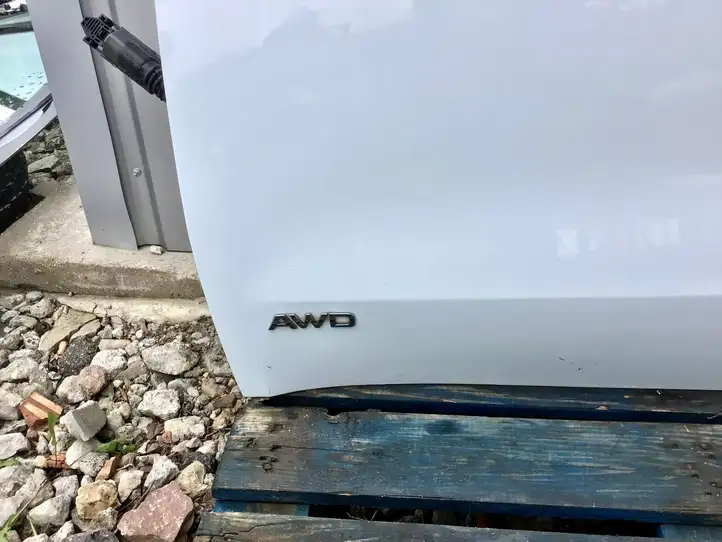 Kia Sportage (2016 - 2018) Дверь — фото 10
