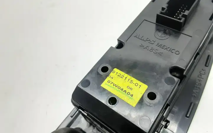 BMW X5 E70 (2006 - 2013) 9122115 Кнопка стеклоподъемников — фото 3