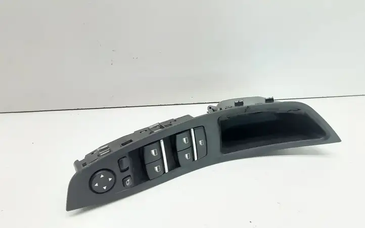 BMW 5 F10 F11 (2009 - 2016) 9179913 Блок кнопок стеклоподъемников — фото 1