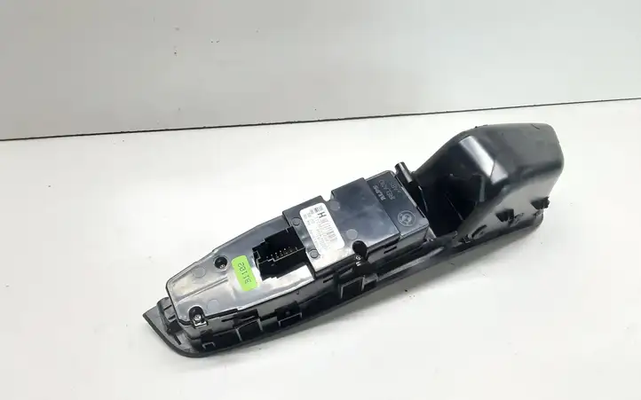 BMW 5 F10 F11 (2009 - 2016) 9179913 Блок кнопок стеклоподъемников — фото 2