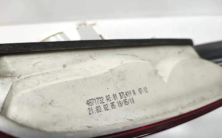 BMW 3 E90 E91 (2005 - 2012) 4871732 Задний фонарь в кузове — фото 2