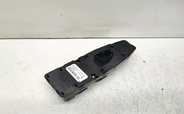 BMW 5 F10 F11 (2009 - 2016) 9241957 Блок кнопок стеклоподъемников — фото 2