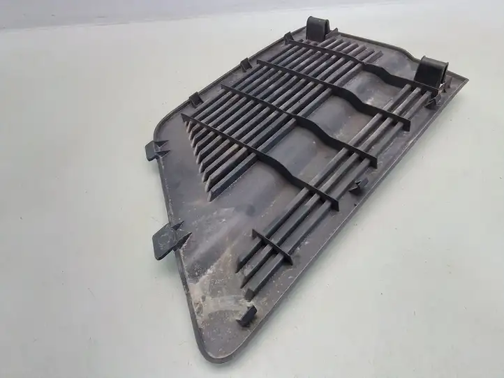 Opel Zafira B (2003 - 2006) 13191862 Прочая отделка багажника — фото 3
