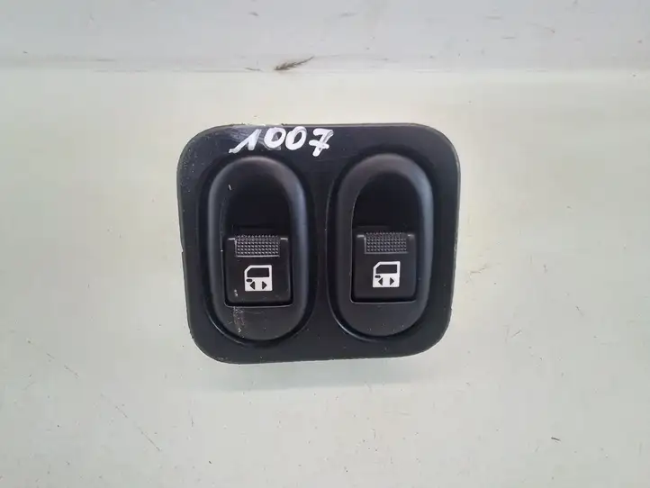 Peugeot 1007 (2005 - 2009) 96570331X Блок кнопок стеклоподъемников — фото 1