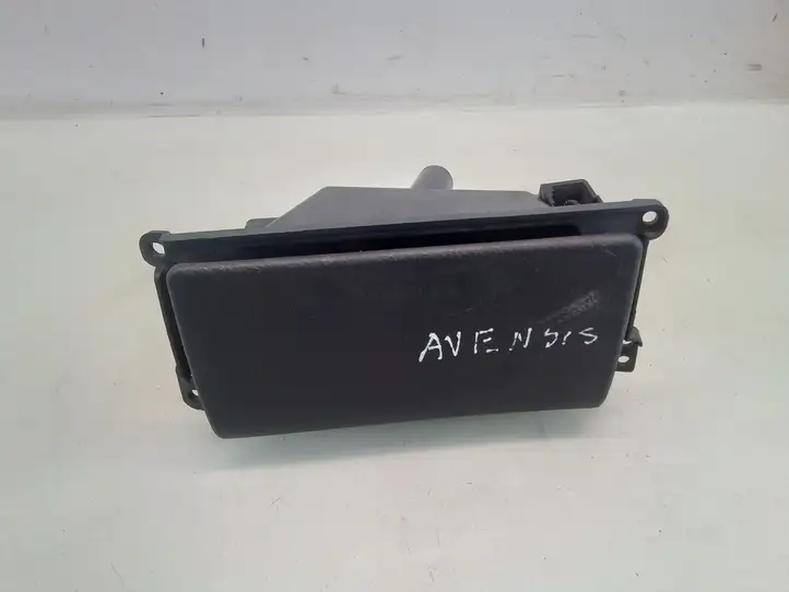 Toyota Avensis T250 (2003 - 2006) 5563005010 Ящик центральной консоли — фото 1
