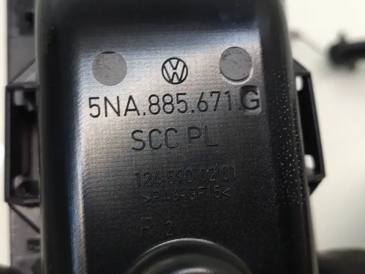 Volkswagen Tiguan (2016 - 2020) 5NA885671G Ручка регулировки спинки сиденья — фото 5