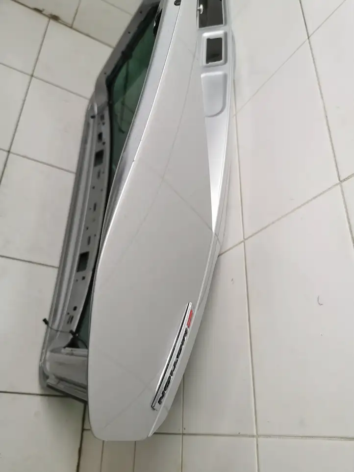 Volkswagen Tiguan (2016 - 2020) 43R006723 Крышка багажника — фото 9