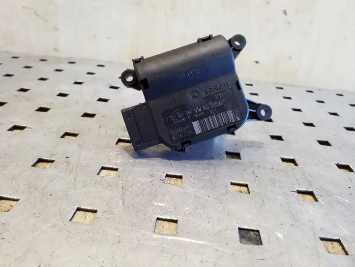 Volkswagen Eos (2010 - 2015) 0132801336 Двигатель задвижки потока воздуха — фото 2