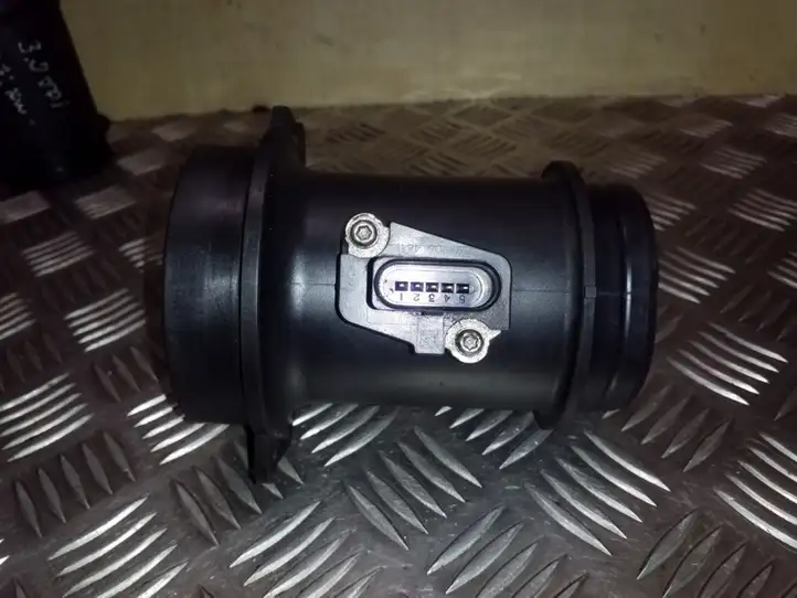 Audi A6 S6 C6 4F (2004 - 2008) 059906461K Датчик массового расхода воздуха — фото 4
