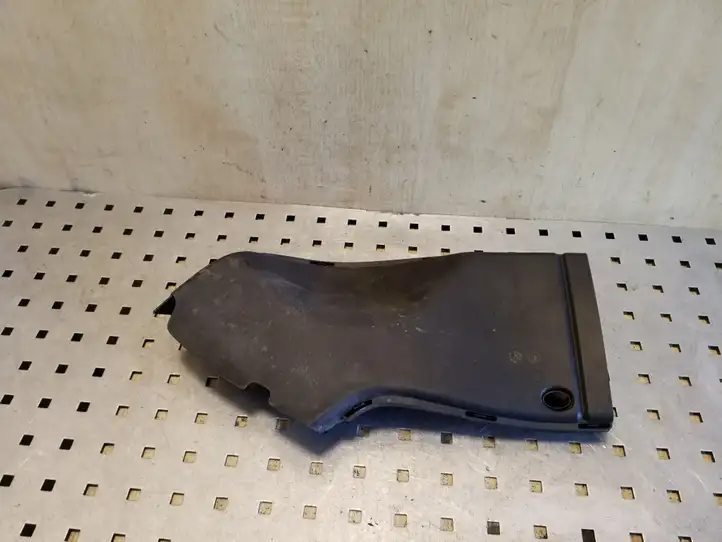 Audi A4 S4 B6 8E 8H (2000 - 2006) 8E0129618 Детали воздухозаборника — фото 2