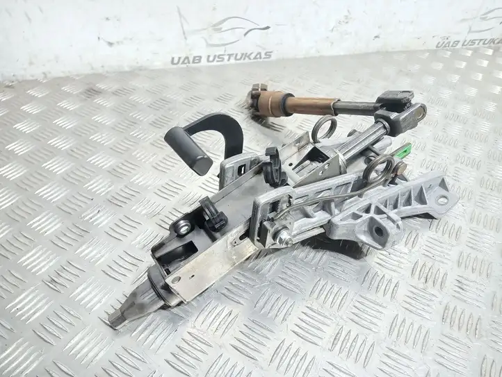 Ford Kuga I (2008 - 2012)  09111501172 Ось рулевого колеса