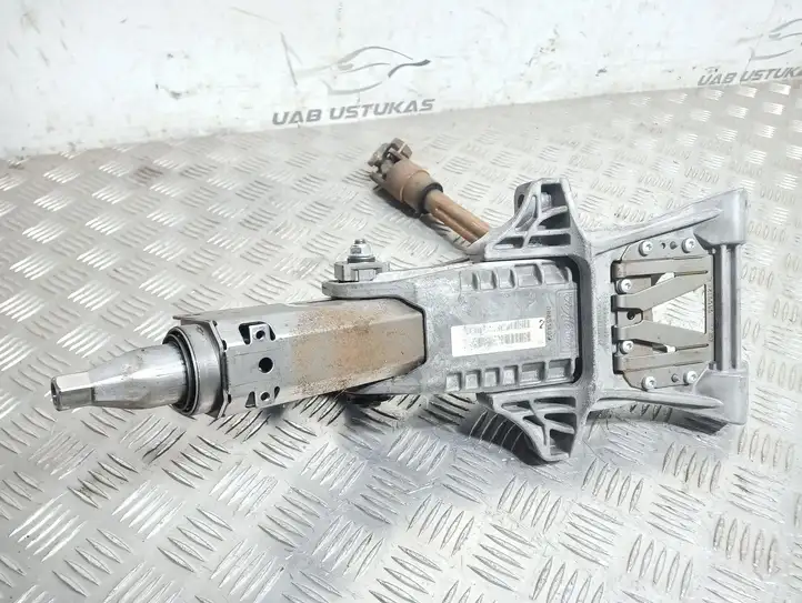 Ford Kuga I (2008 - 2012)  09111501172 Ось рулевого колеса